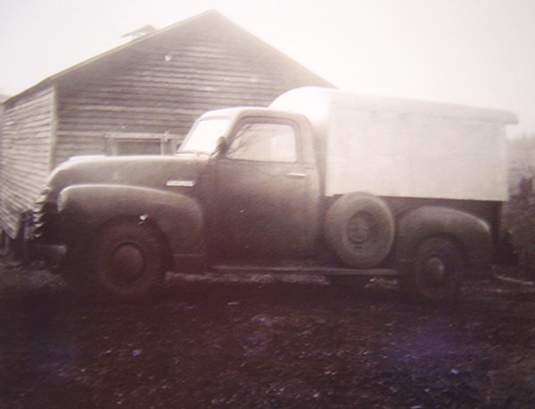 Swaggerty's Farm historical image of 1950s delivery truck. 